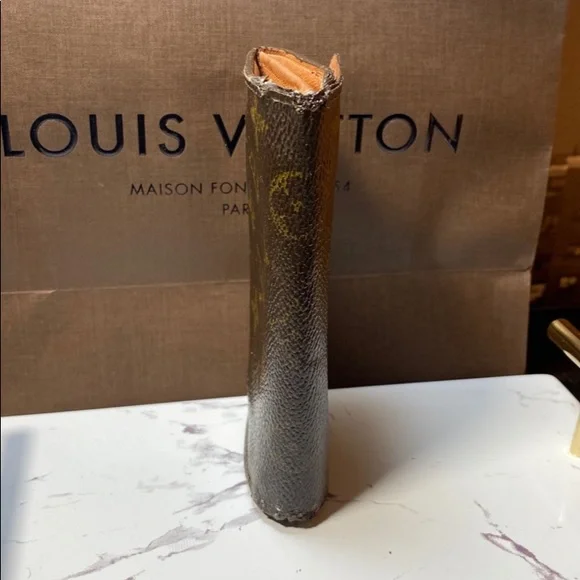 SOLDAuthentic Louis Vuitton Monogram Compact Bifold Zippy Wallet - Picture 13 of 13